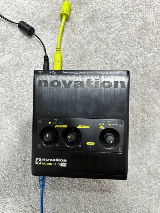Novation Audiohub 2x4