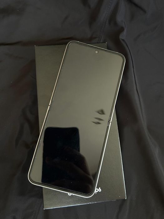Samsung Z Flip 6, 256GB Silver