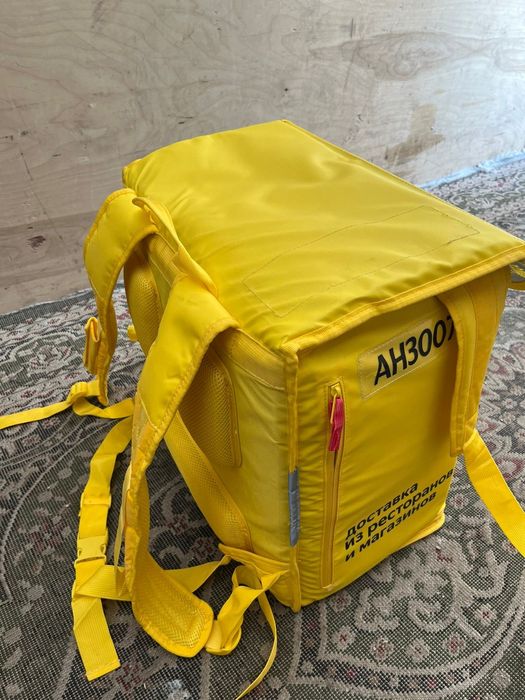 Продается термосумка Яндекс