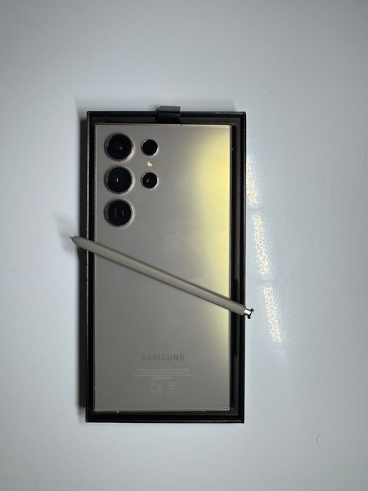 Продаю samsung galaxy s24 ultra