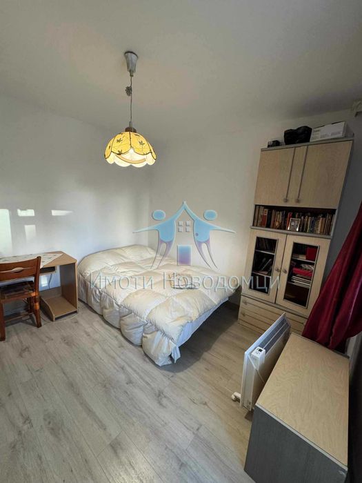 Продава се Тристаен апартамент в Шумен, Пазара - 83 кв.м за 1470 €/кв.м - Снимка #4