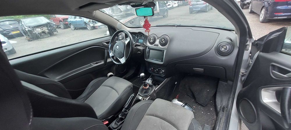 Alfa Romeo MiTo 1,4 i , Алфа Мито на части!
Януари 2010