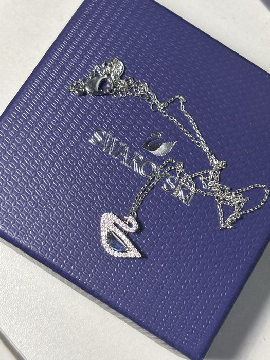 Colier Swarovski lebada albastra