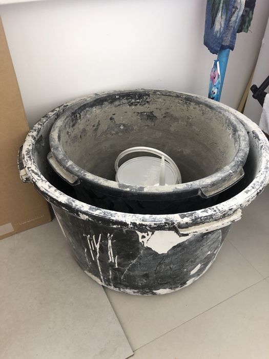 Продам емкости для замешивания смесей