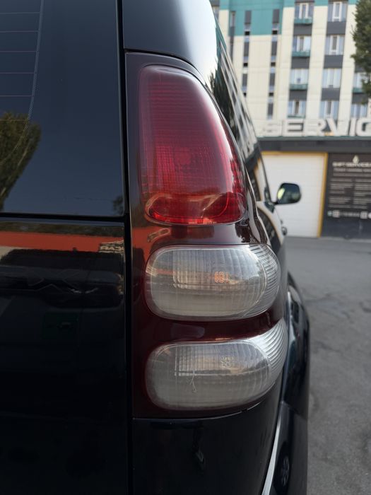 Задние фары Prado 120