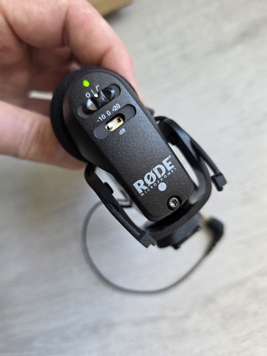 Microfon Video Camera Rode Videomic Pro DSLR
Google Chromecast 3 WiFi