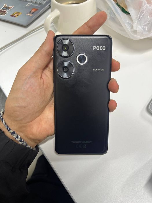Продаю Poco F6 12/512