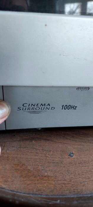 Продаю  телевизор