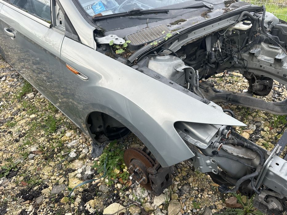 Калник десен за Форд Мондео МК4 2008-