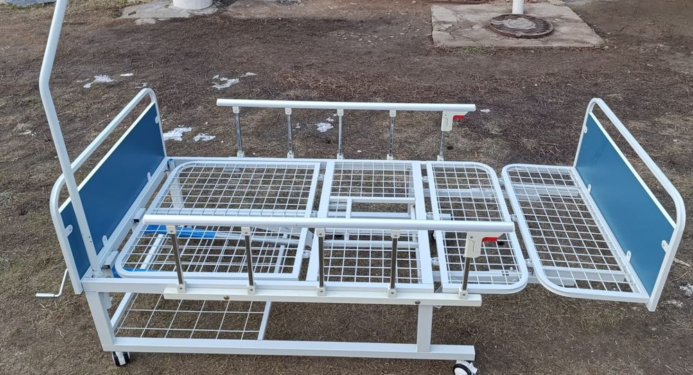 Кровать медицинская