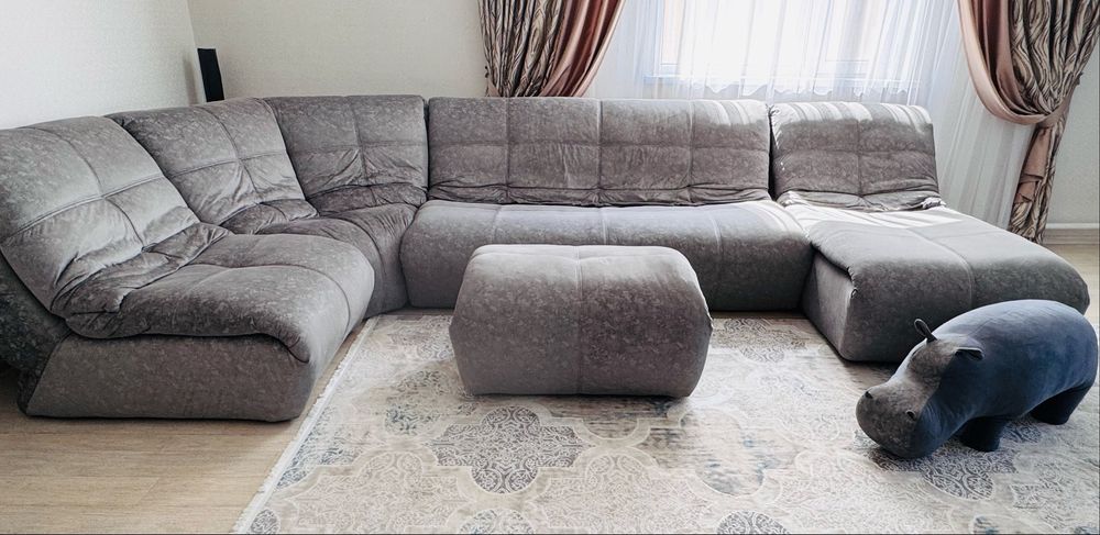 Мягкая мебель в гостиную