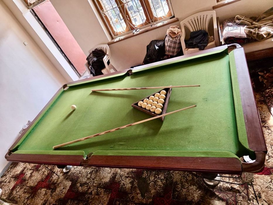 Bilyard sotiladi. Sastayanasi ideal. Xitoydan opkelingan. Yaxshisi.