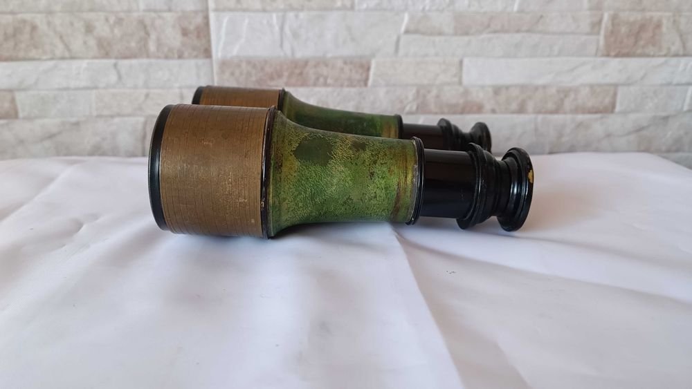 Стар военен бинокъл - WWII - Антика - 1940г.