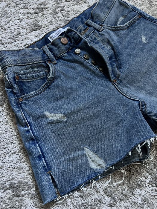 Pantaloni scurți din denim Zara