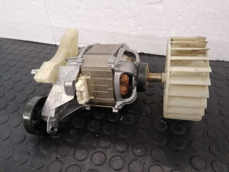 Motor uscator Bosch WTE84122BY/17 , cod piesa 00145467 / R20