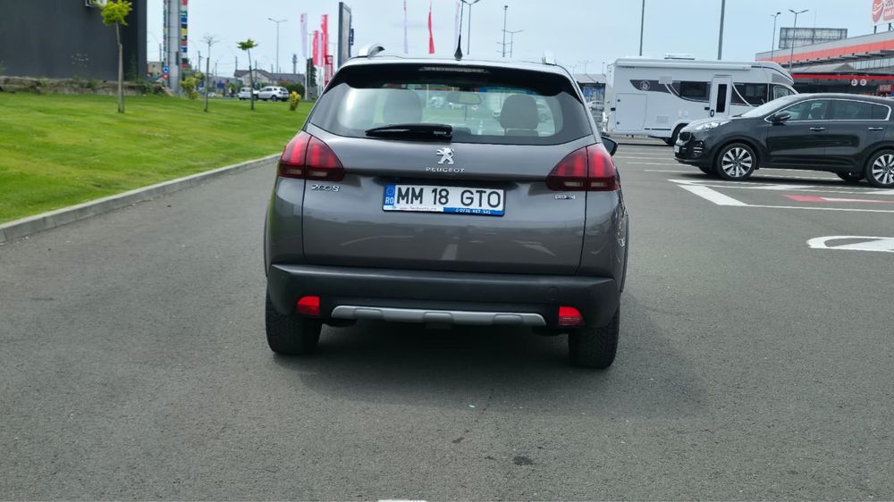 Peugeot 2008  Allure 1.6 Bluehdi 2016
