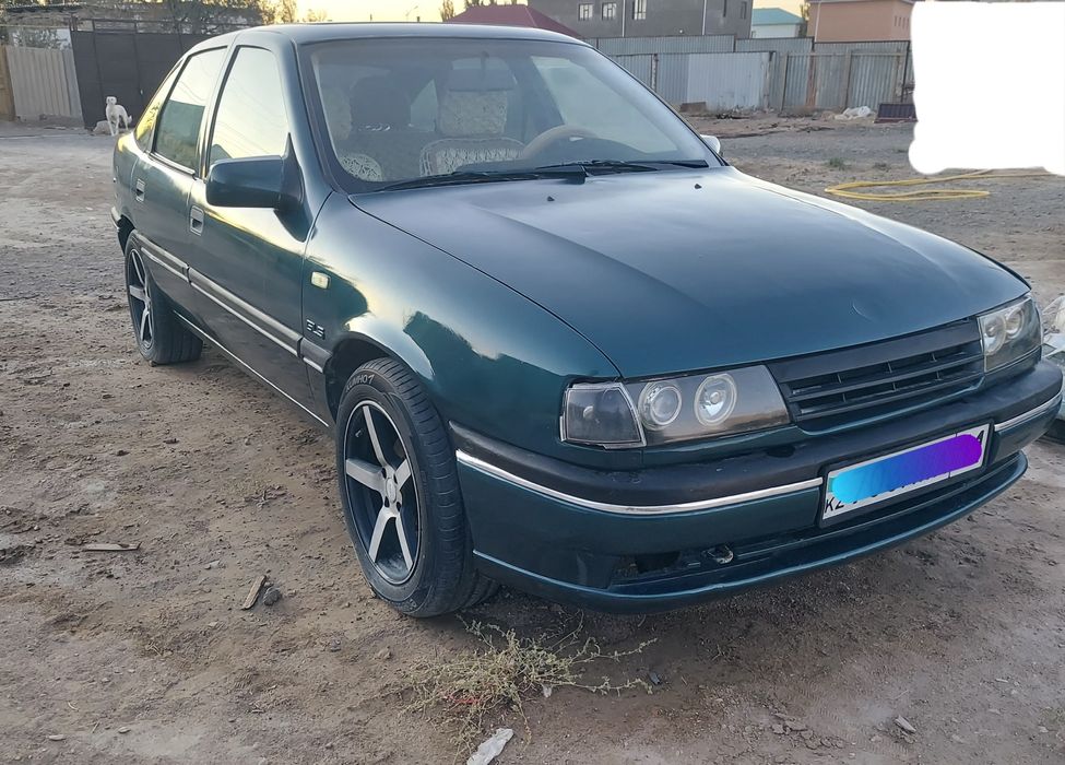 Продам машину Опель вектра