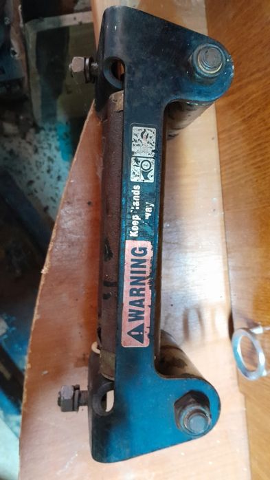 Продам лебёдка вотличном состояние.