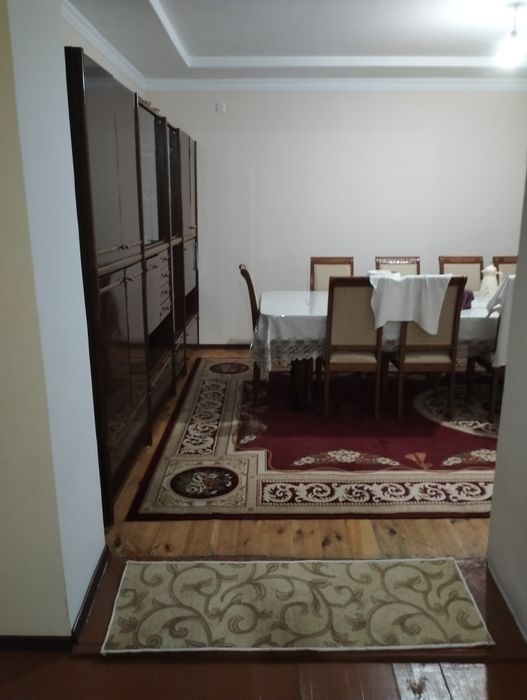 Aziz tepa 35- kollej ro'parasi 8 sotixli xovli