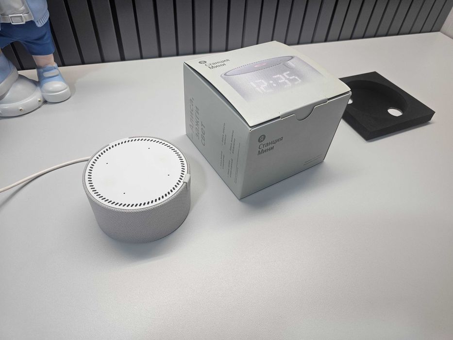 ПРОДАМ Яндекс Станция Мини 2 Часами (Умная колонка) Состояние ОТЛИЧНОЕ