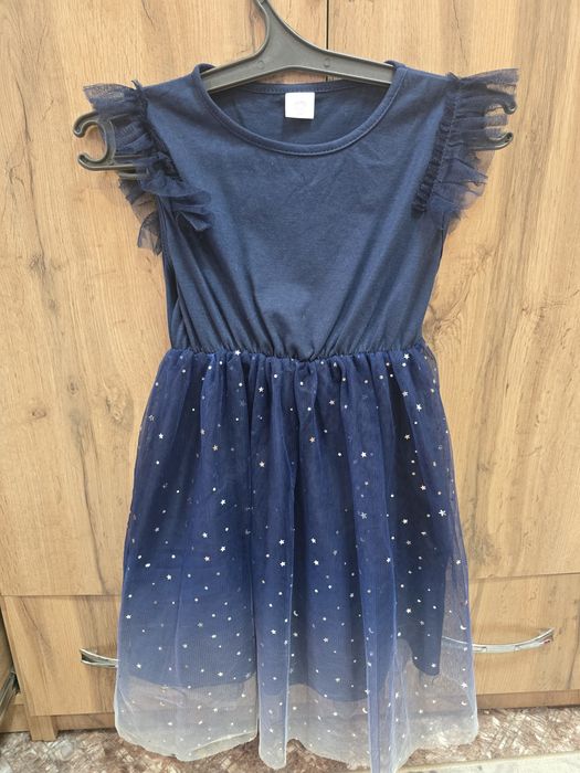 Платья на девочку