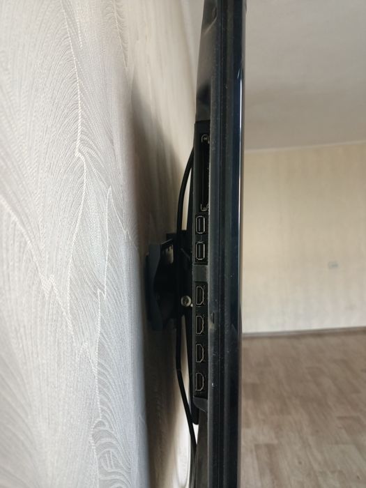 Продам телевизор LG