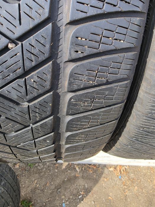 4 бр. зимни гуми 255/50/20 Pirelli  DOT 4316 5 mm