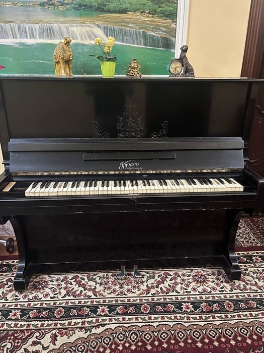 Krasnador pianosi sotiladi