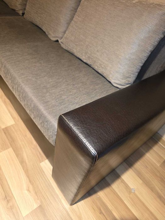 Нов ъглов разтегателен диван