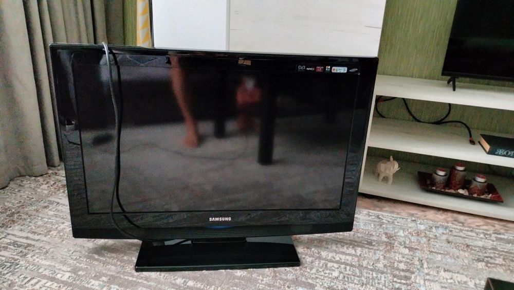 Телевизор Самсунг