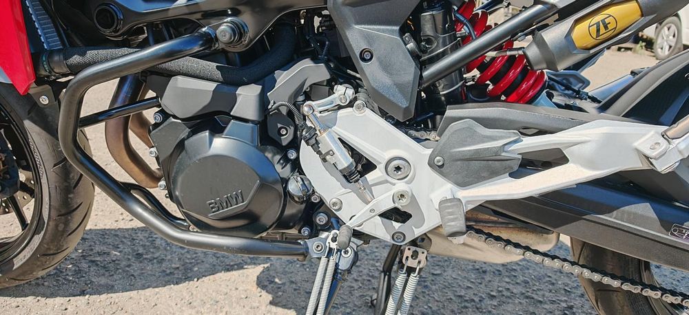 BMW F900. Турър.