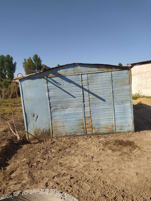 Гараж сатылады келисимли бахада