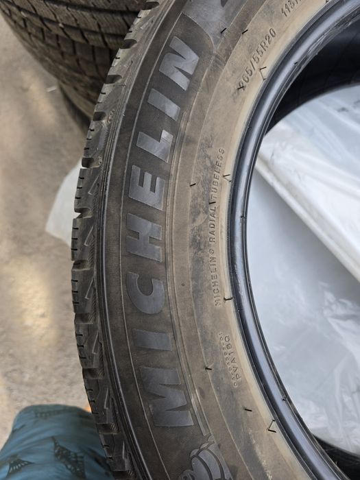 Michelin x ice snow 113H 265.55.R20