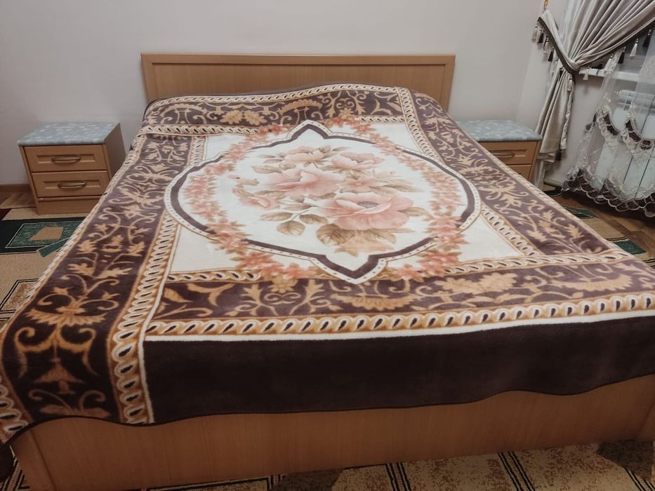 Спальный гарнитур