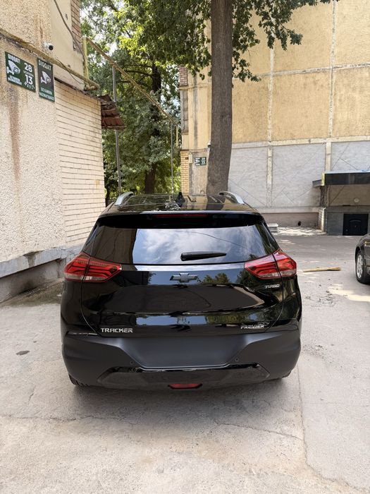 Tracker Premier + 2024