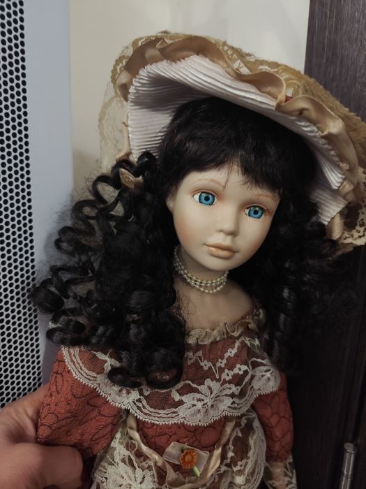 Красиви кукли на цена от 40лв до 49лв