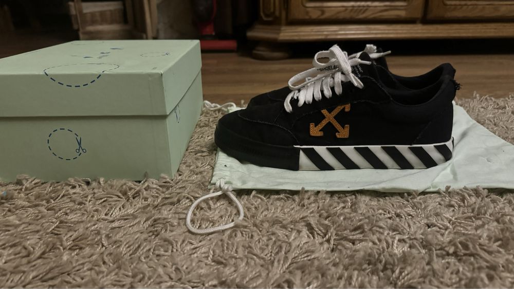 Off-White Vulcanized 44 номер