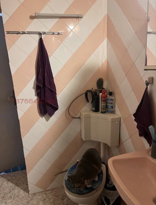 Продавам 3-СТАЕН апартамент  гр.София жк.Обеля 1