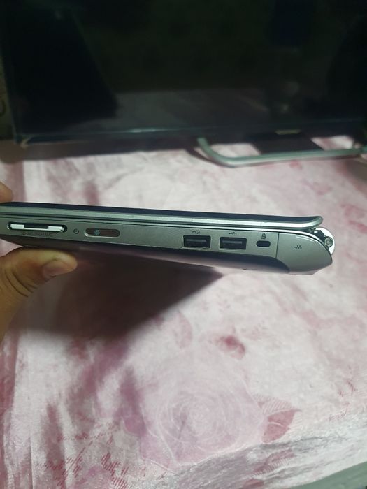 Netbook 400000 kami bor