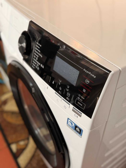 Пералня със сушилня AEG LWR96944B, 9/6 кг, 1400 термопомпа