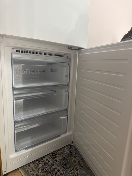 BOSCH Холодильник