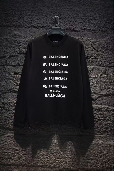 Мъжки суитчери balenciaga