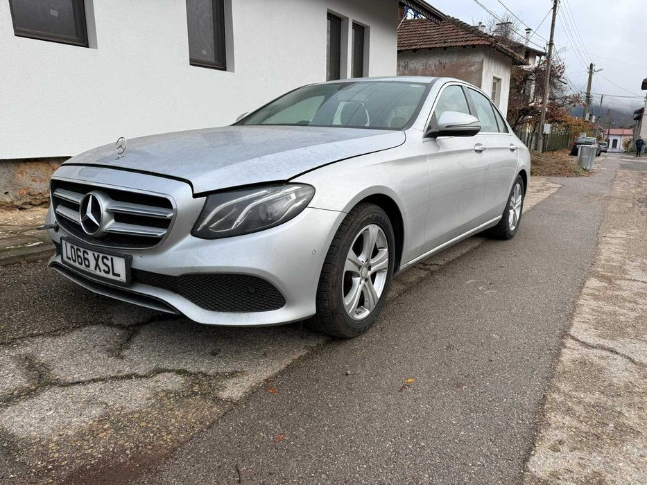 На части Мерцедес  Е220 цди  w213 Mercedes