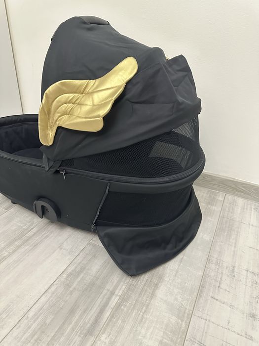 Кош за детска количка