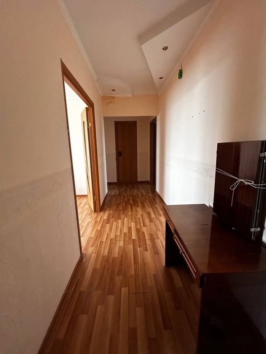 Продам 3 комнатную квартиру