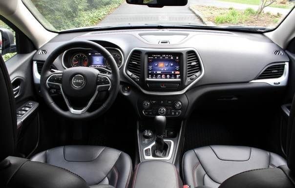 Джип Чероки KL Jeep Cherokee KL  2017 година 2.2 дизел На части!!