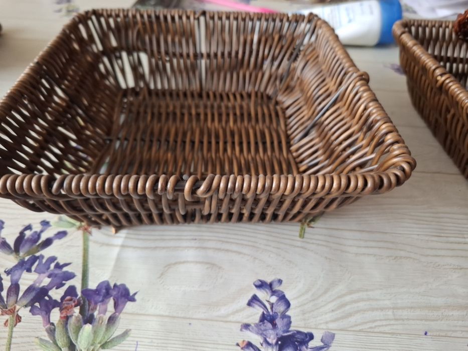 Корзинки плетеные