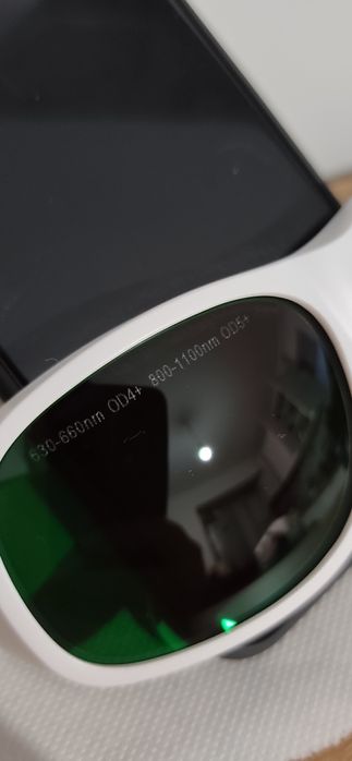 Ochelari laser noi