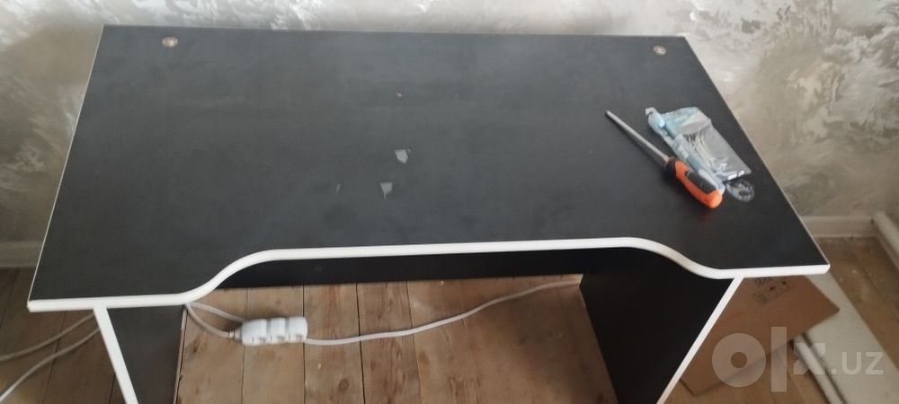 STol sotiladi 110ga 60  boyi 75