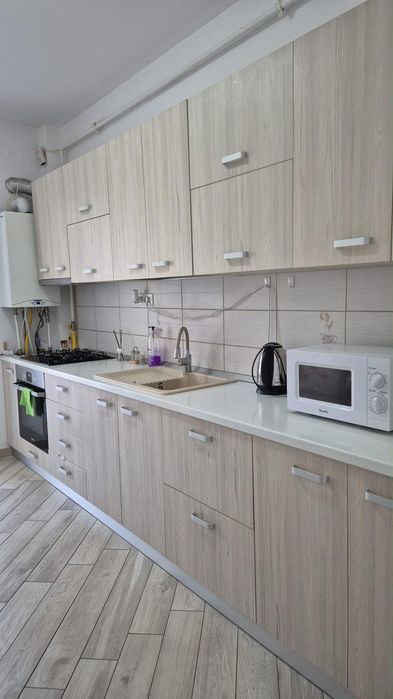Apartament de închiriat